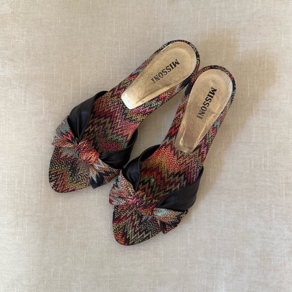 Missoni Multicolor Zigzag Kitten Heels with Black Trim - Picture 2 of 8